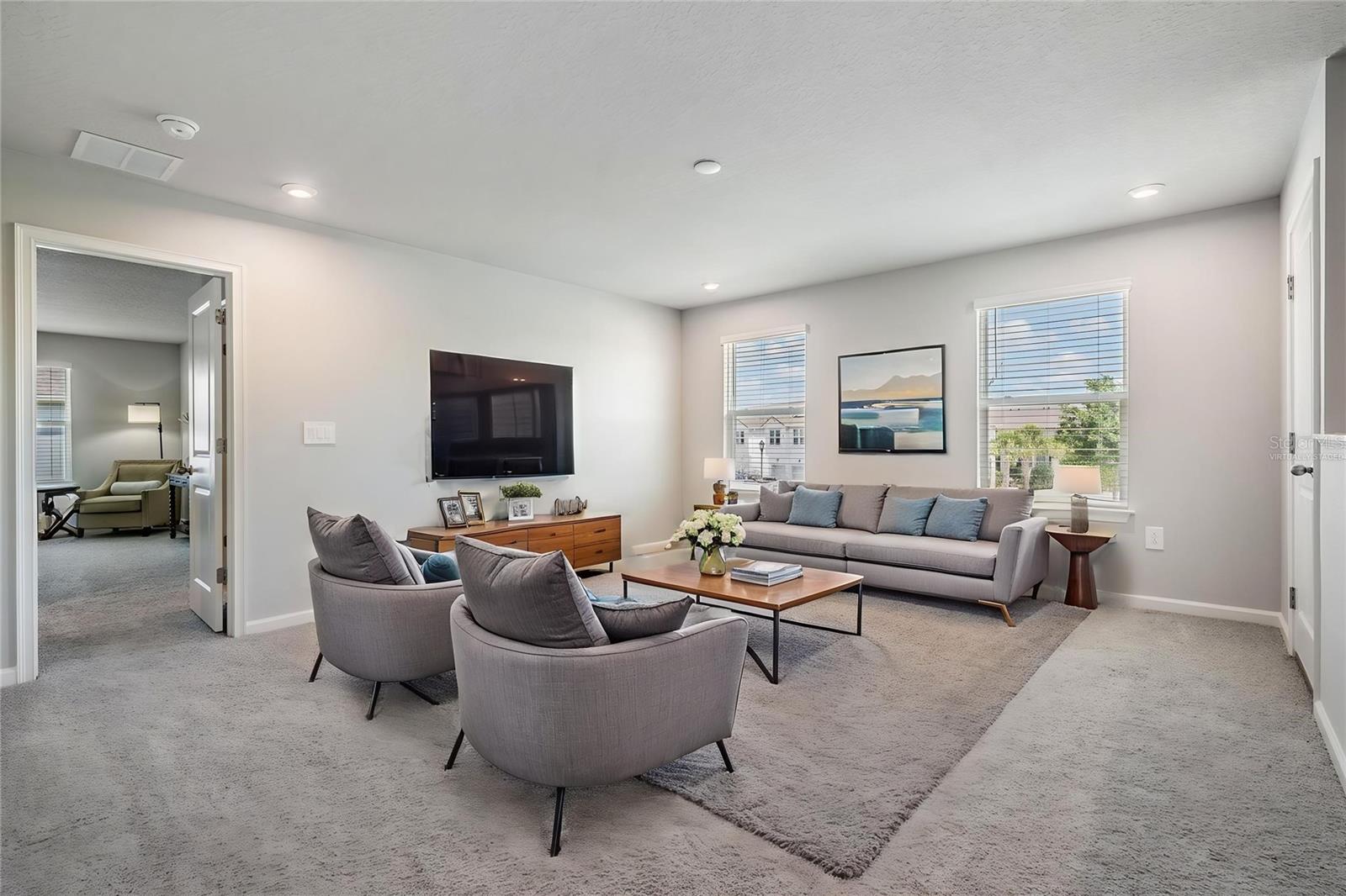 Image 19 of 47 For 19219 Blue Pond Drive