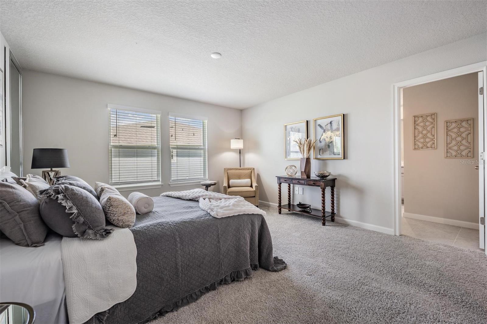 Image 21 of 47 For 19219 Blue Pond Drive