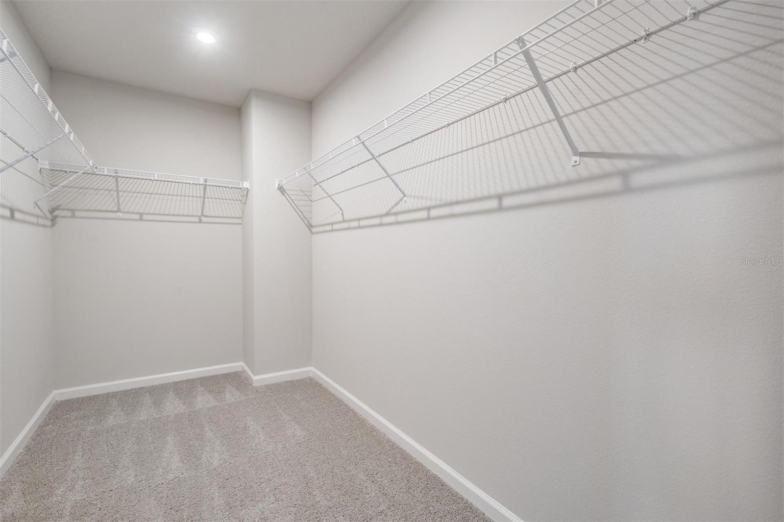 Image 22 of 47 For 19219 Blue Pond Drive