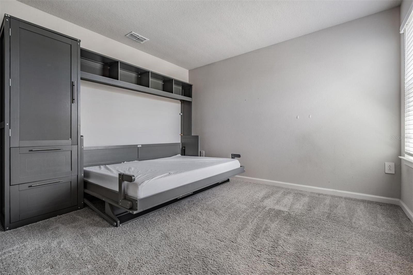 Image 27 of 47 For 19219 Blue Pond Drive