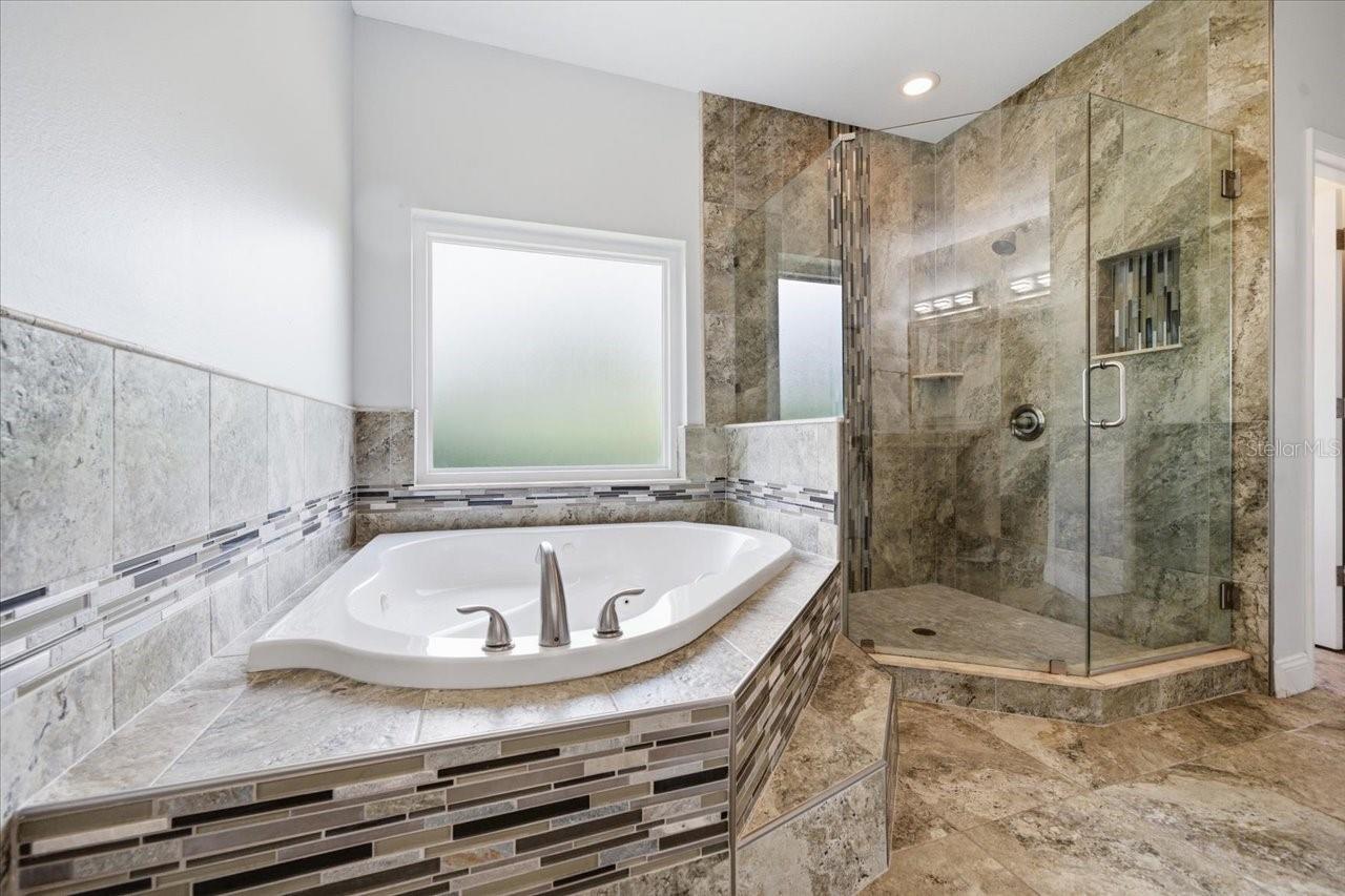 Image 19 of 37 For 4401 Kettle Creek Court