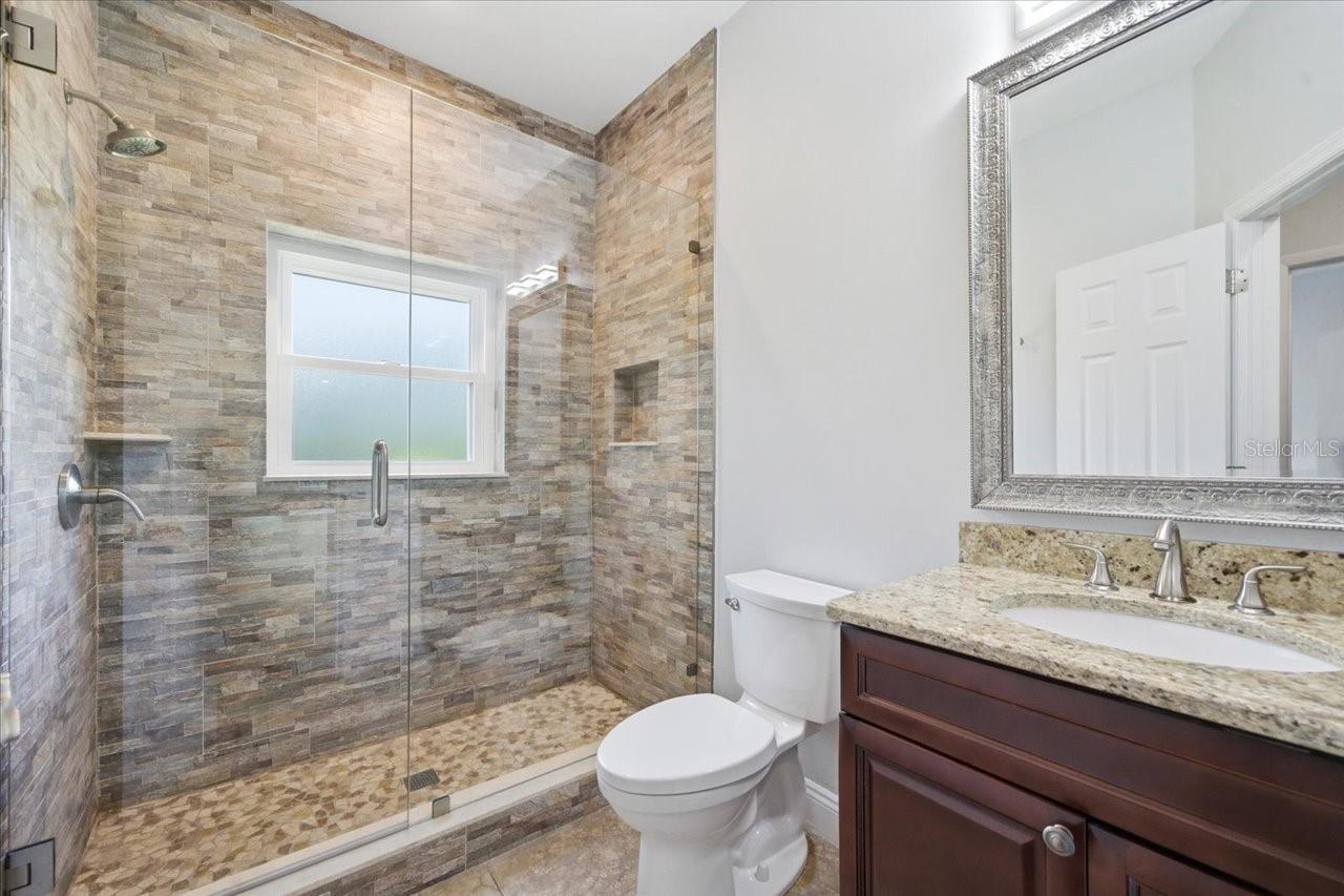 Image 25 of 37 For 4401 Kettle Creek Court