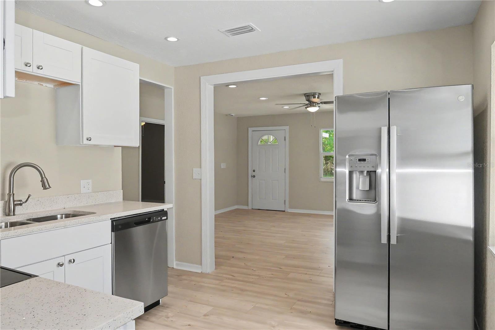 Image 5 of 17 For 5511 13th Street E