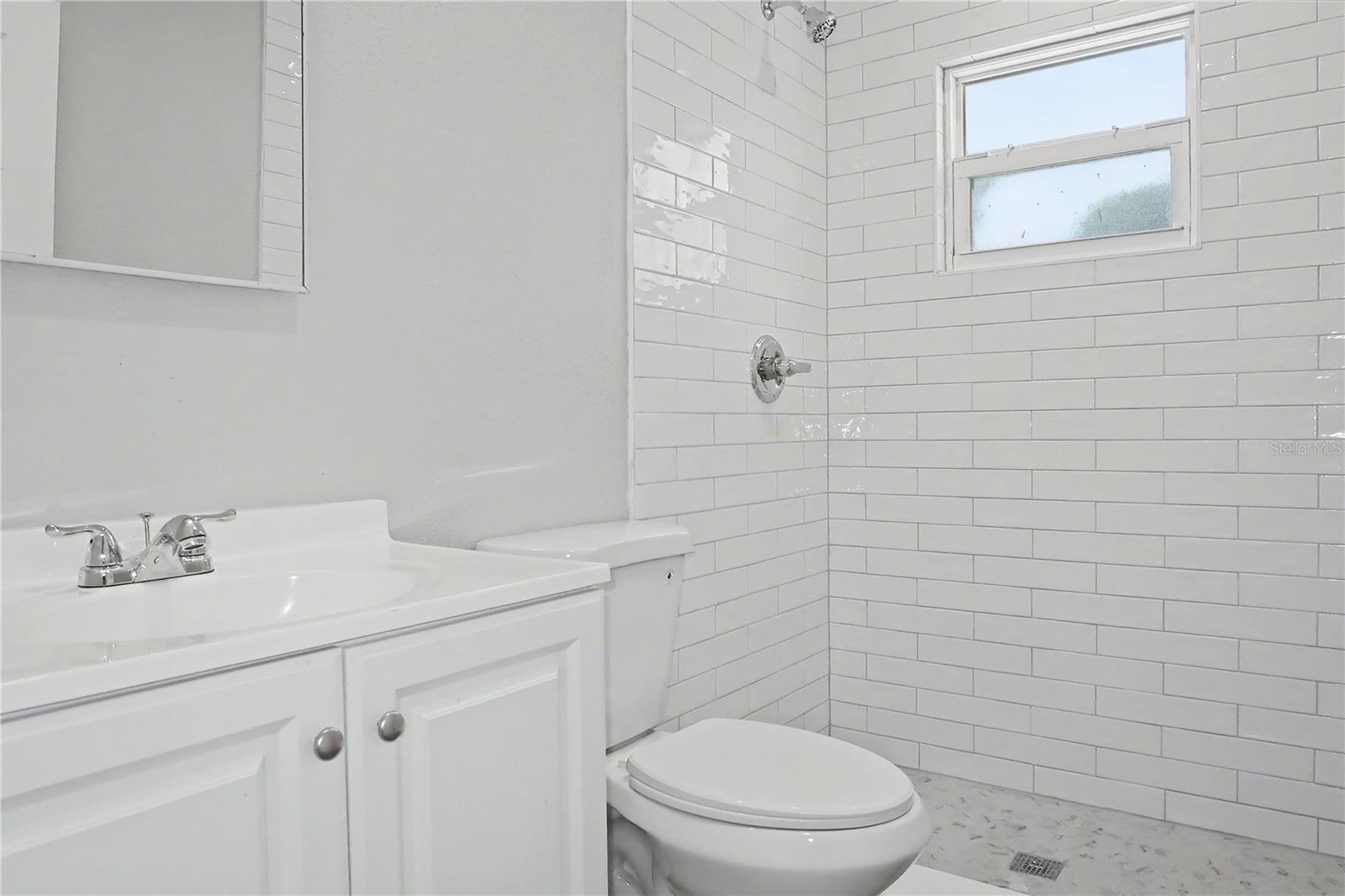 Image 8 of 17 For 5511 13th Street E