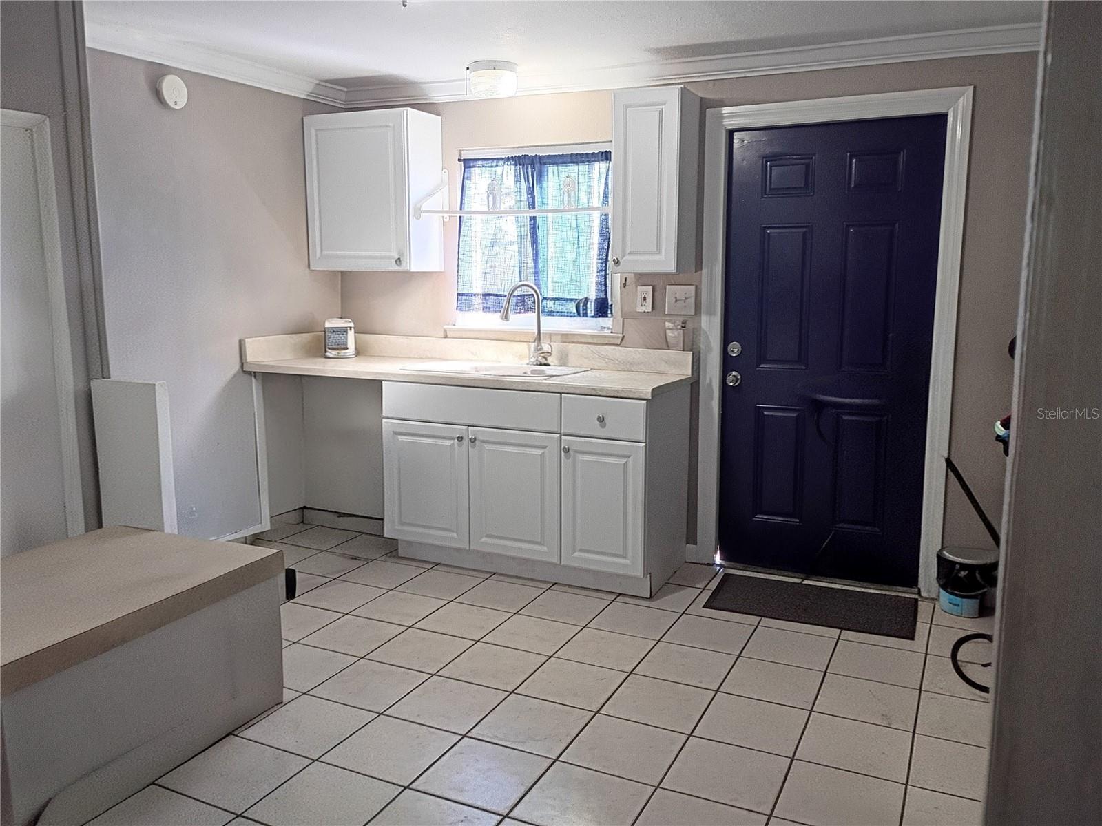 Image 5 of 8 For 2601 Manatee Harbor Drive