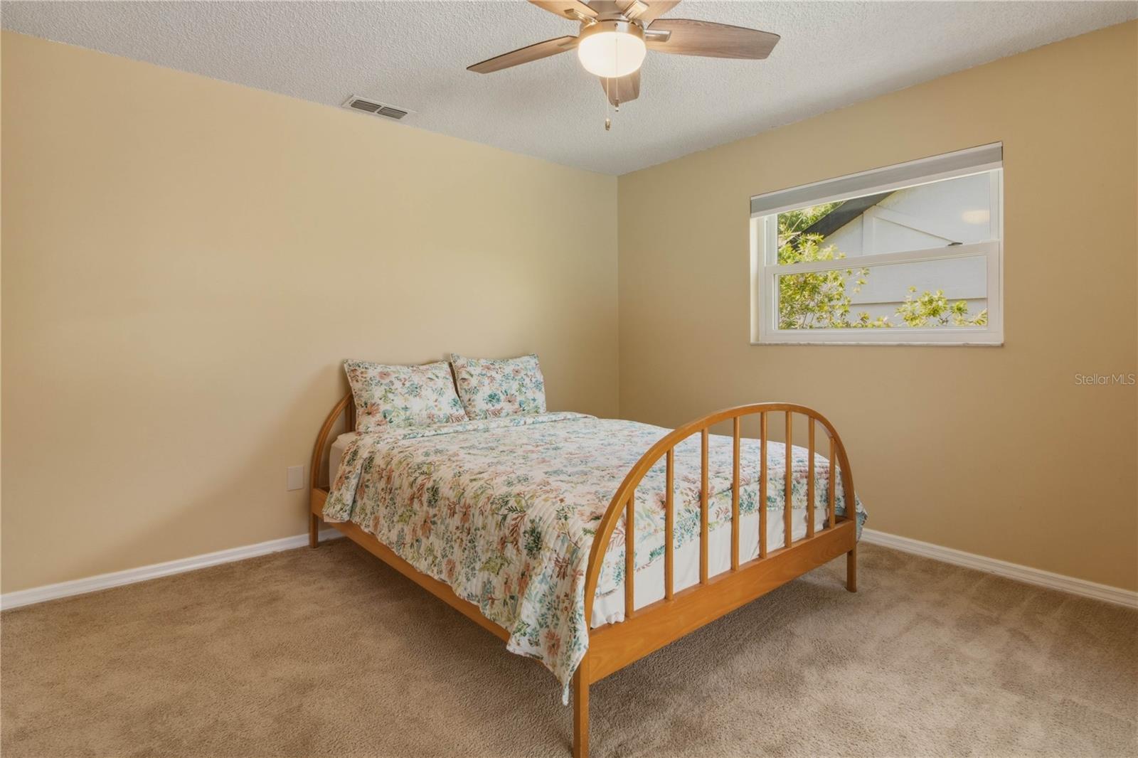 Image 25 of 33 For 4725 Orange Grove Way