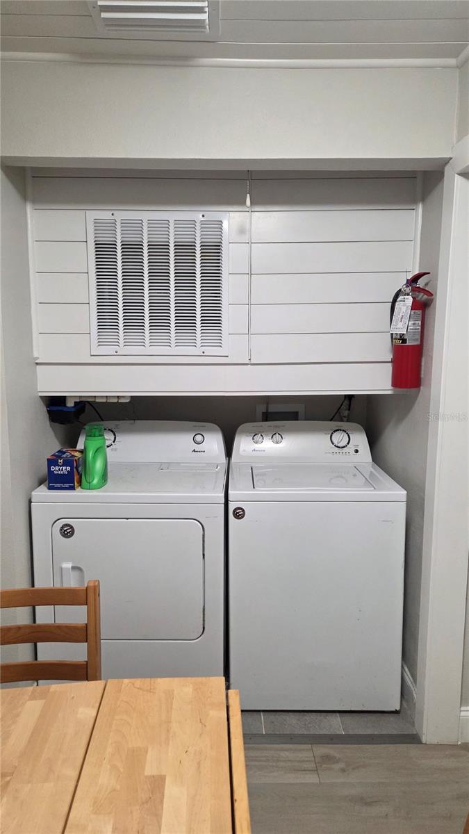 Image 17 of 24 For 1524 6th St Nw  B