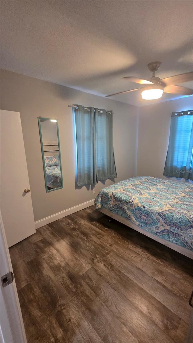 Image 20 of 24 For 1524 6th St Nw  B