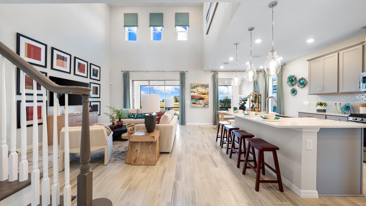 Image 10 of 33 For 13333 Stable Place