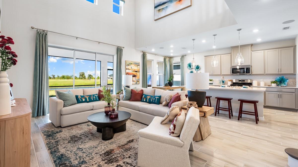 Image 12 of 33 For 13333 Stable Place