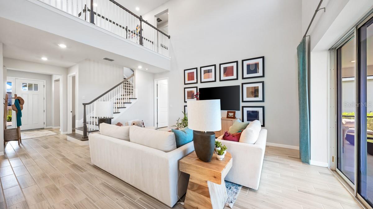 Image 15 of 33 For 13333 Stable Place