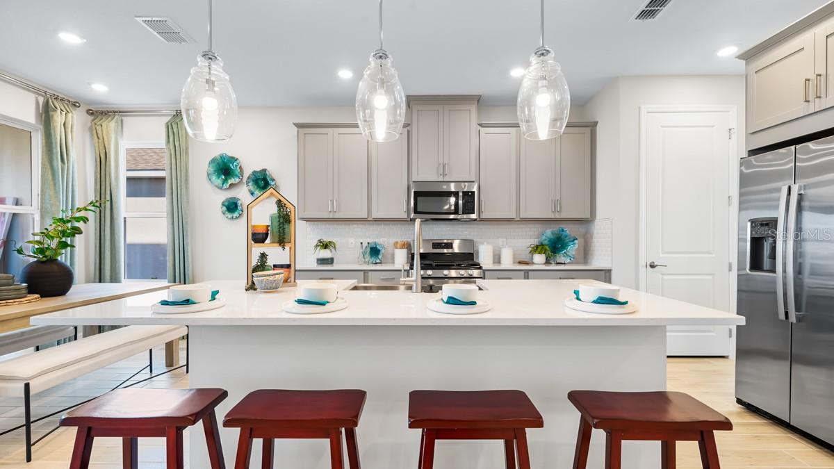 Image 17 of 33 For 13333 Stable Place