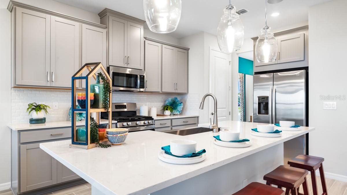 Image 18 of 33 For 13333 Stable Place