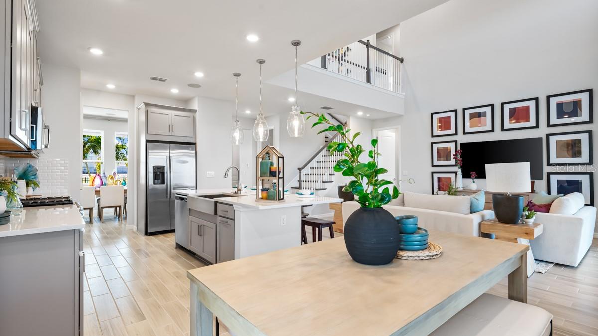 Image 25 of 33 For 13333 Stable Place