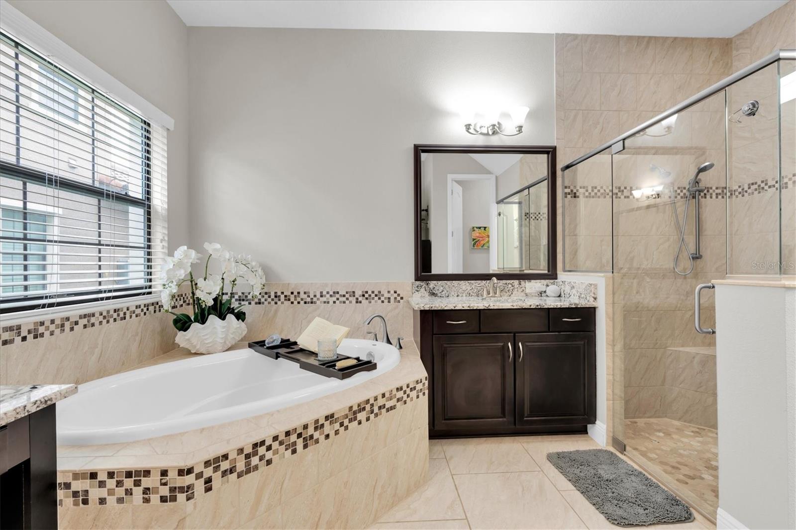 Image 20 of 61 For 3383 Barbour Trail