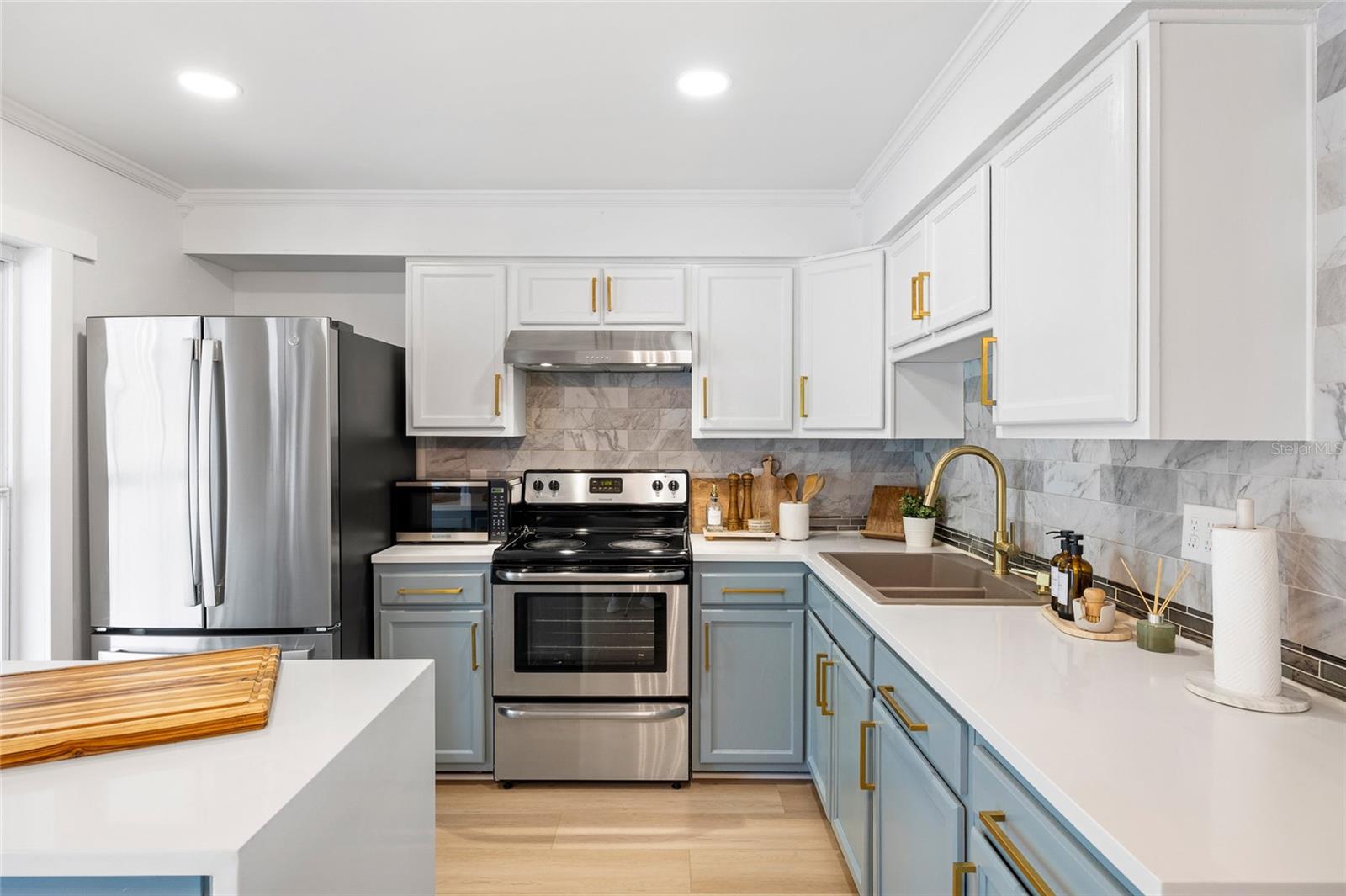 Image 12 of 41 For 5716 Ridgestone Drive