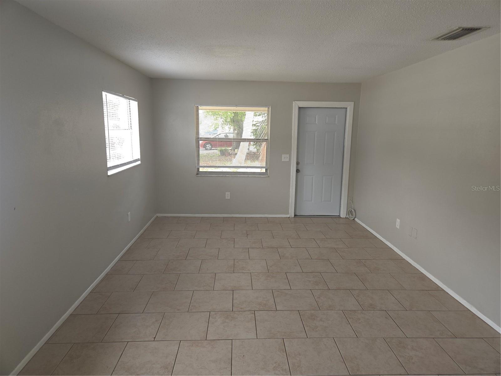 Image 5 of 9 For 1741 Trotter Road A