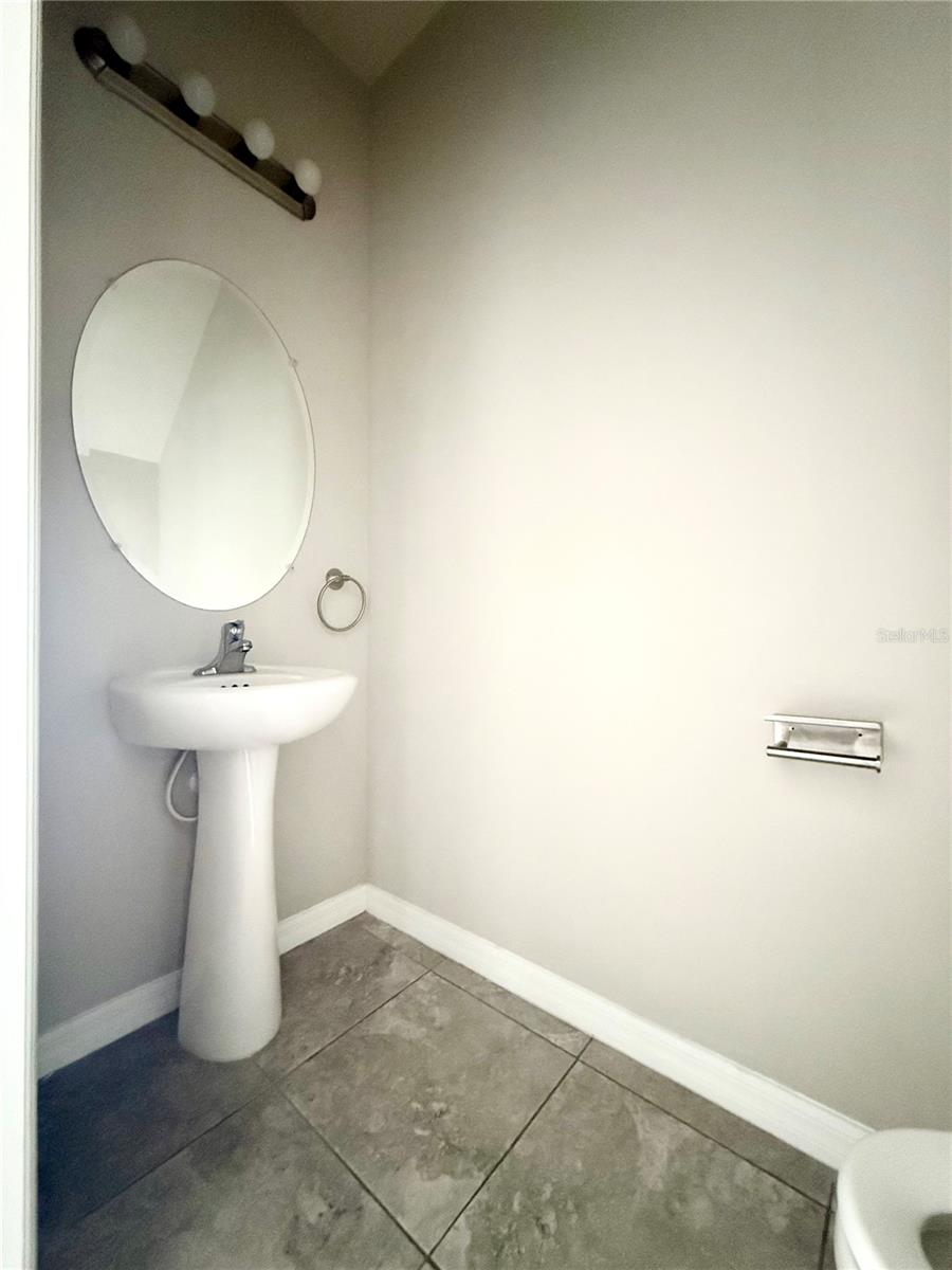 Image 3 of 15 For 7008 Grand Elm Drive