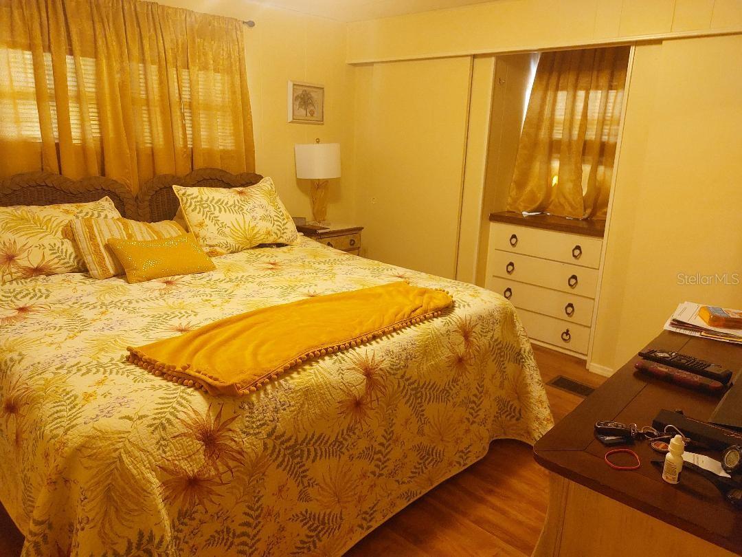 Image 11 of 13 For 184 Independence Avenue 8