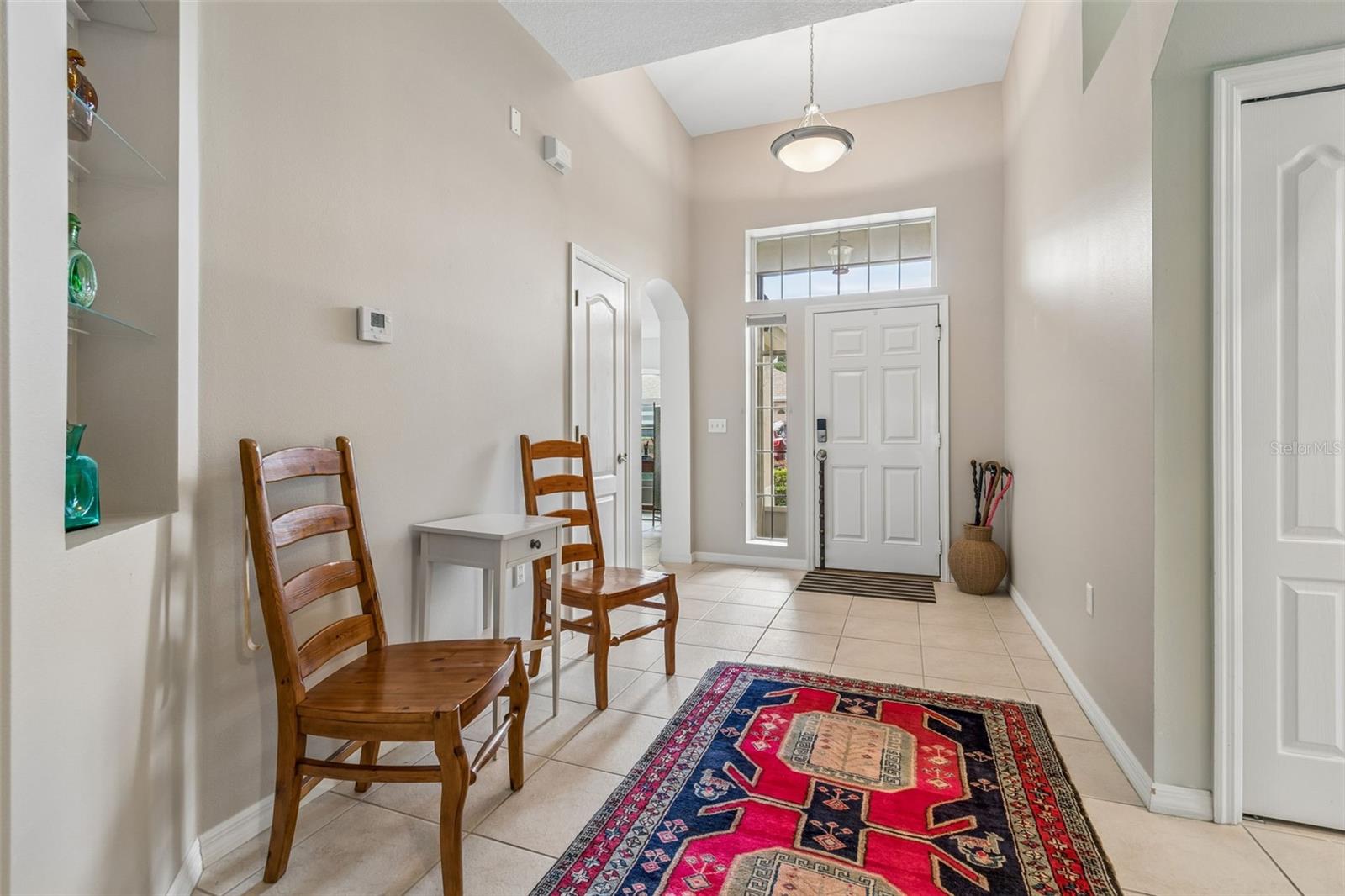 Image 10 of 72 For 2006 Grantham Greens Drive 0