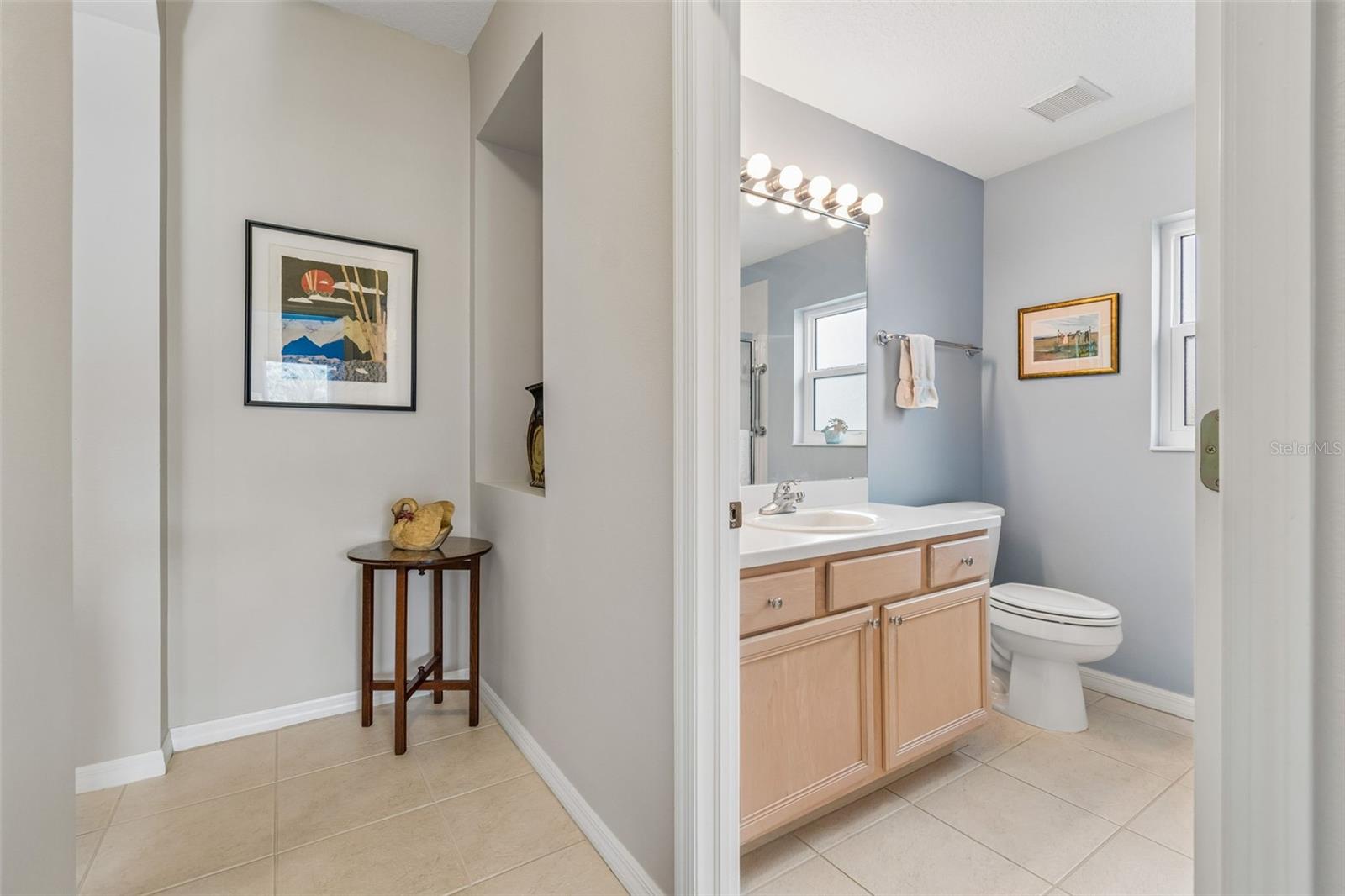 Image 33 of 72 For 2006 Grantham Greens Drive 0