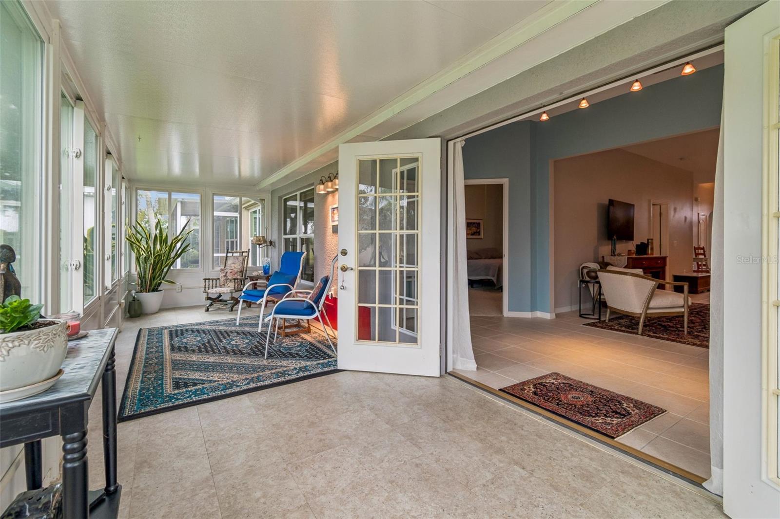 Image 42 of 72 For 2006 Grantham Greens Drive 0