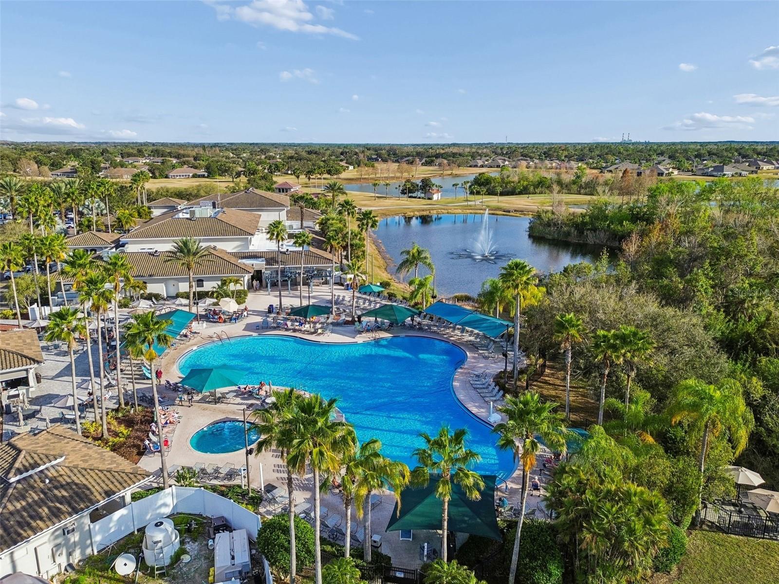 Image 52 of 72 For 2006 Grantham Greens Drive 0