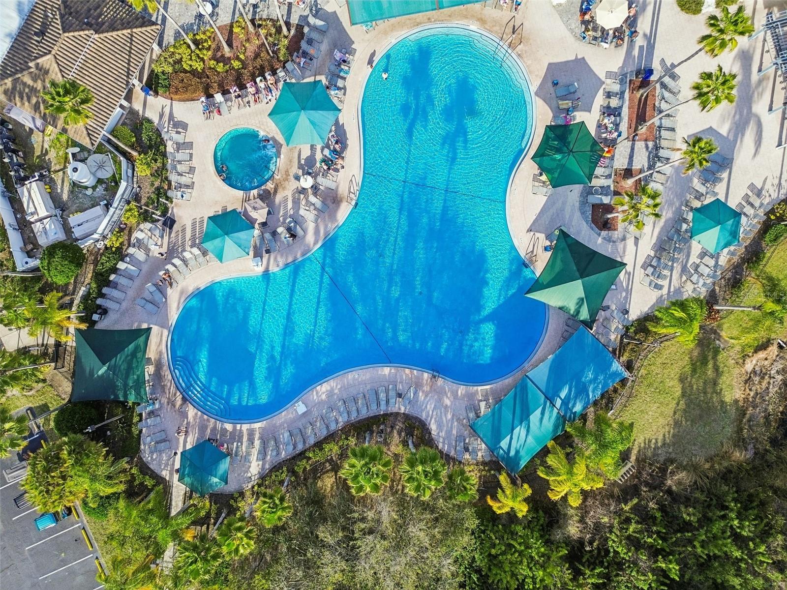 Image 54 of 72 For 2006 Grantham Greens Drive 0