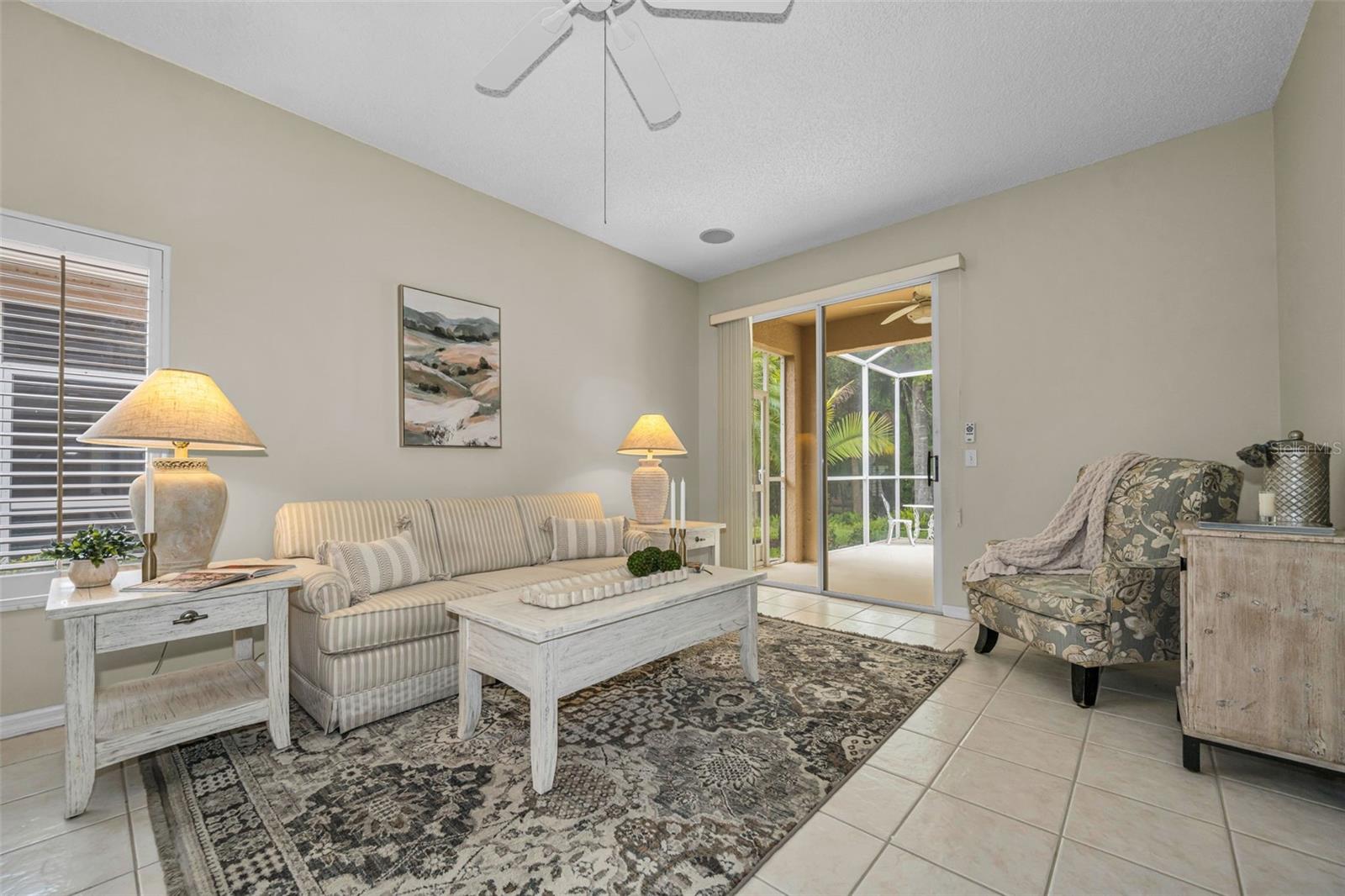 Image 11 of 49 For 3802 Darston Street