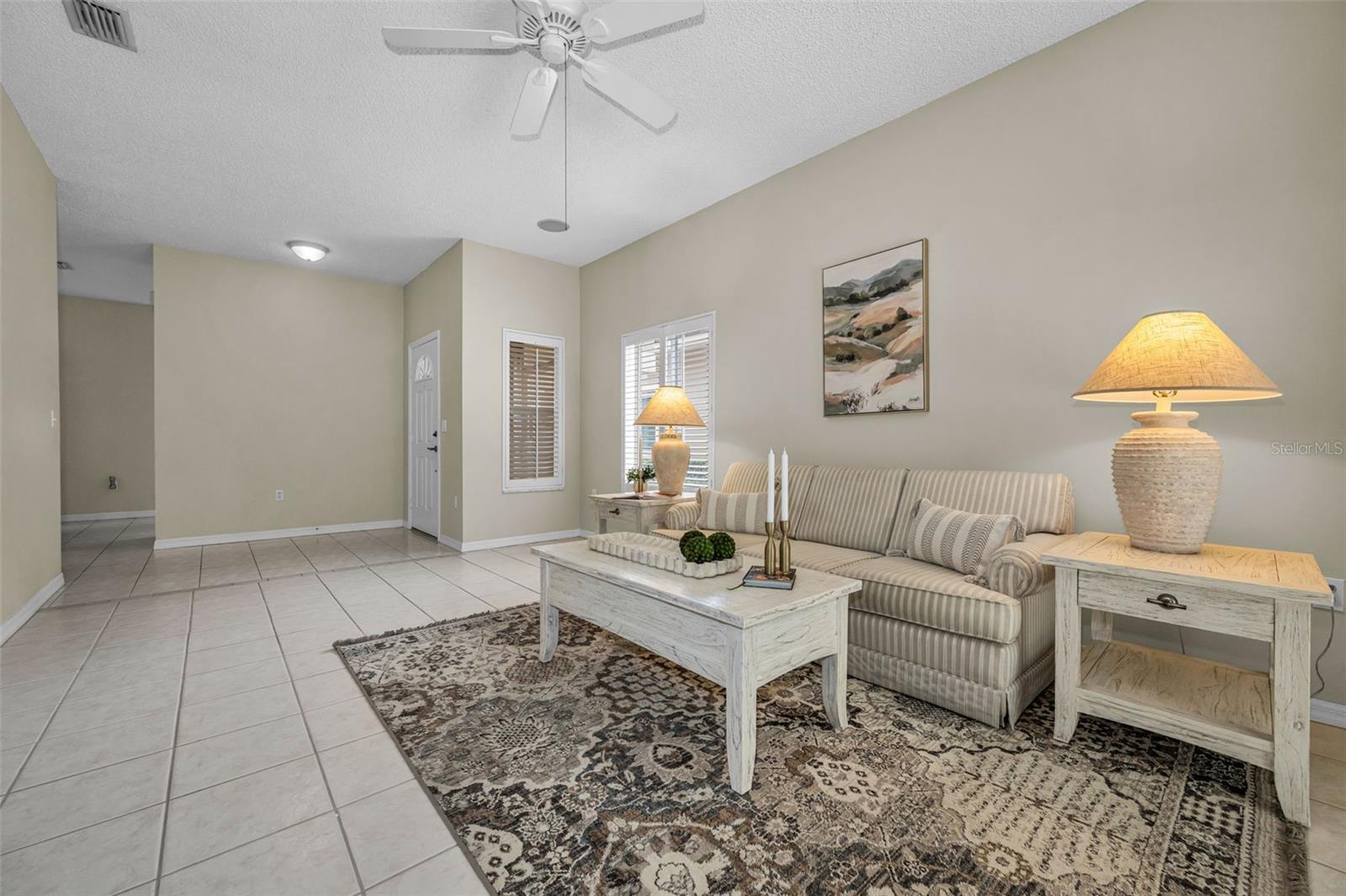 Image 12 of 49 For 3802 Darston Street