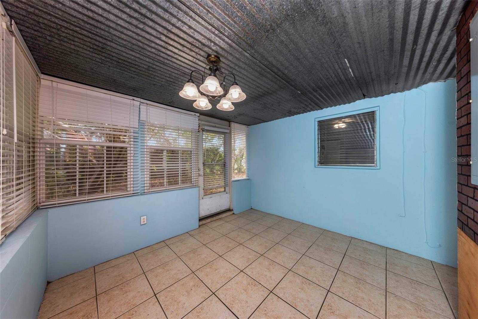 Image 15 of 20 For 5326 Berkley Road