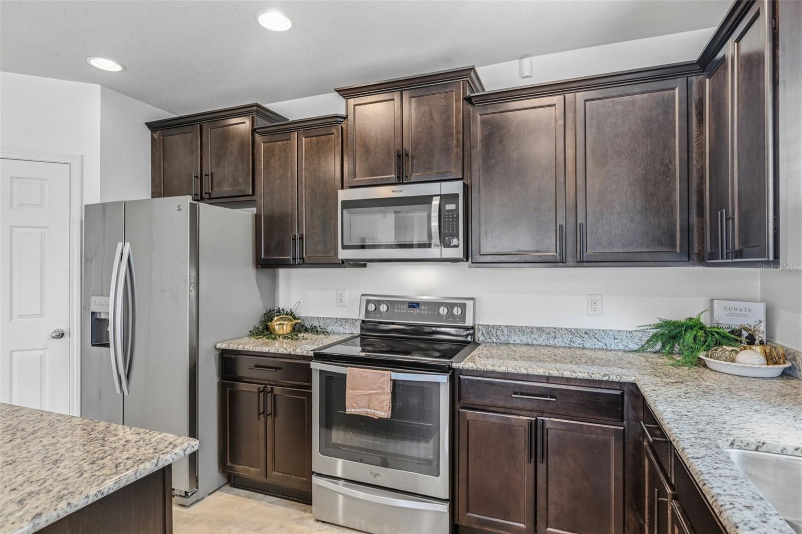 Image 10 of 38 For 9341 American Hickory Lane