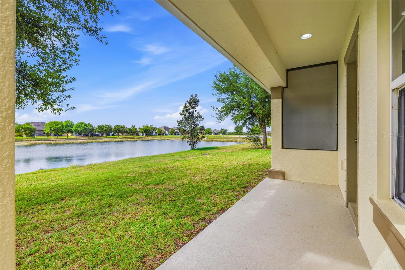 Image 25 of 38 For 9341 American Hickory Lane