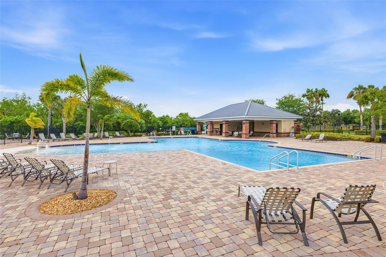 Image 30 of 38 For 9341 American Hickory Lane