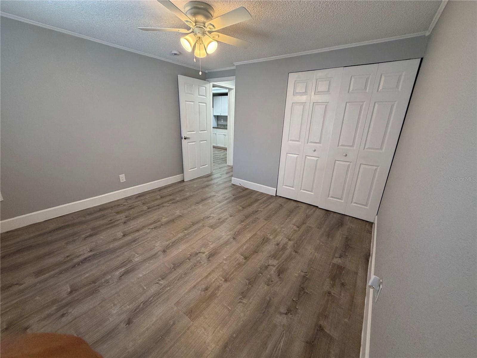 Image 8 of 12 For 1400 Strawberry Place 5