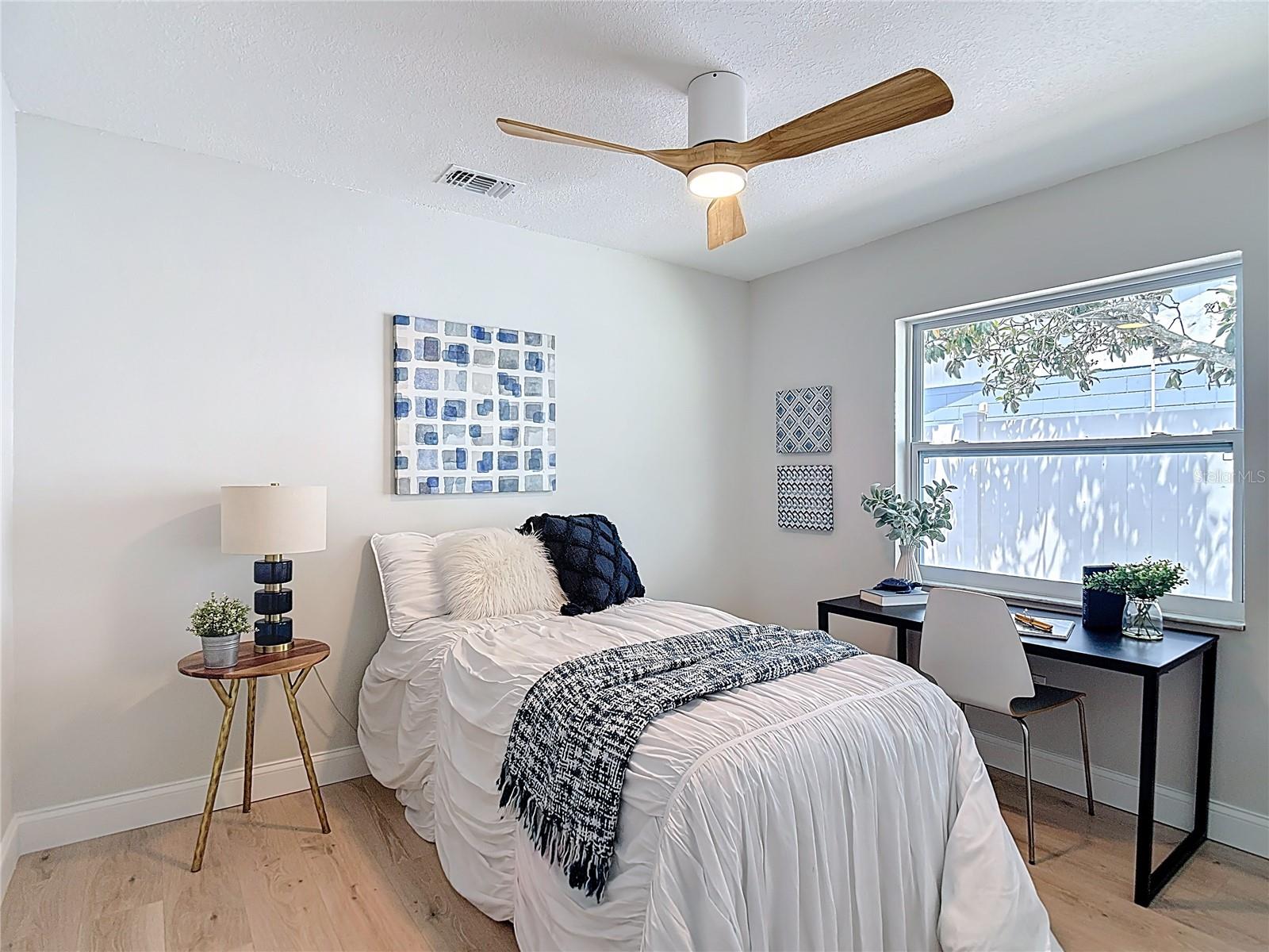 Listing photo id 19 for 14031 Arbor Knoll Circle