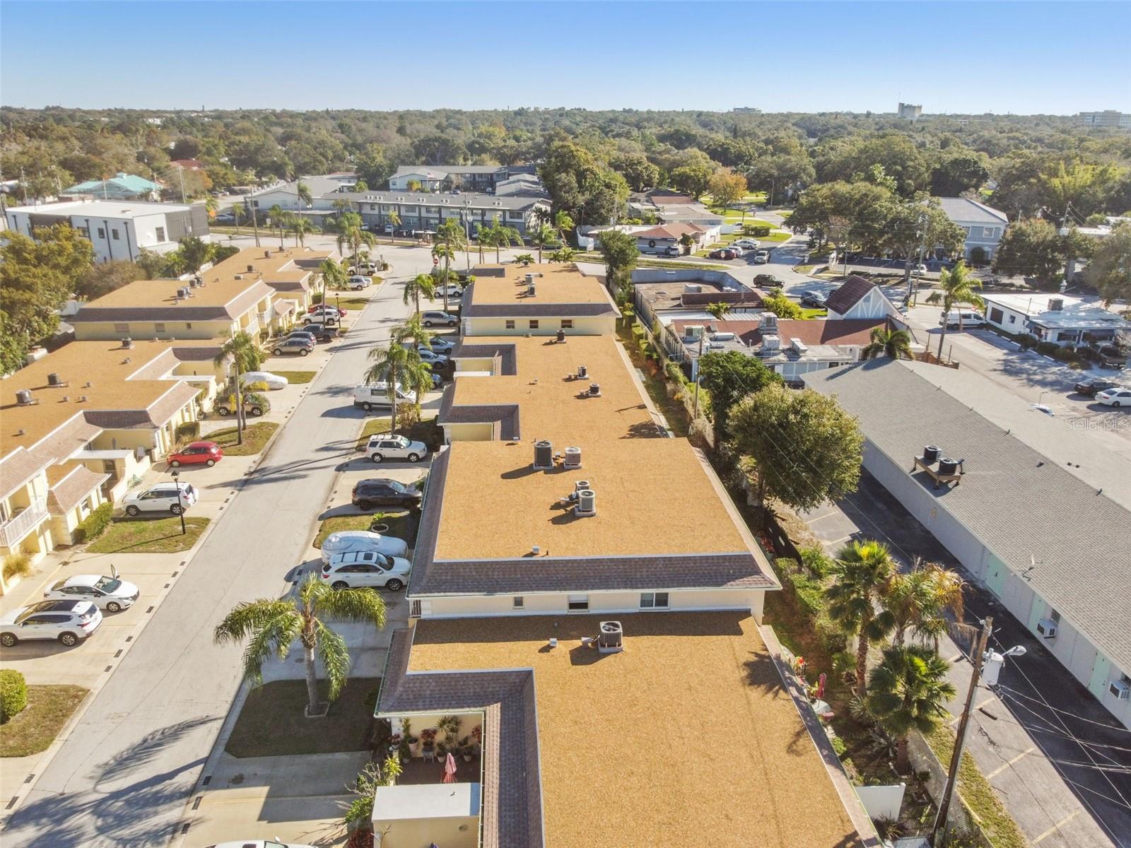 Image 47 of 49 For 610 Indian Rocks Road N 121