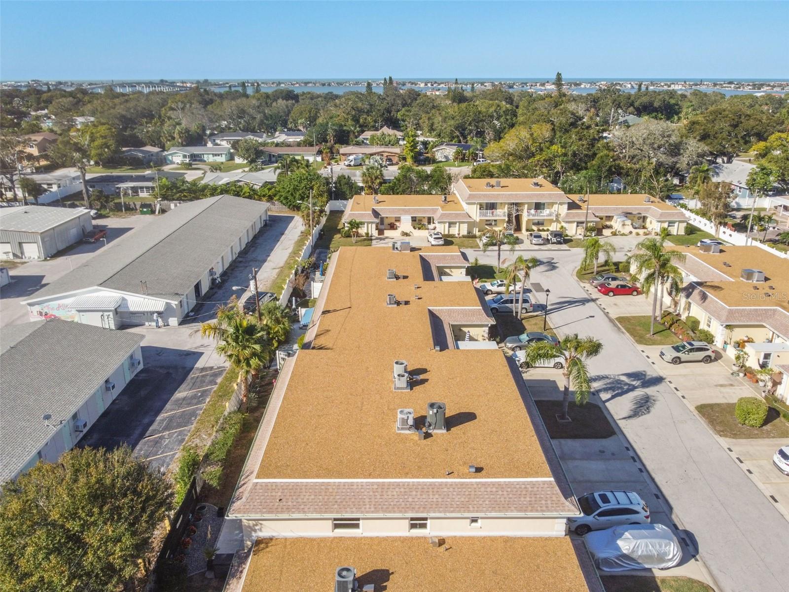 Image 48 of 49 For 610 Indian Rocks Road N 121