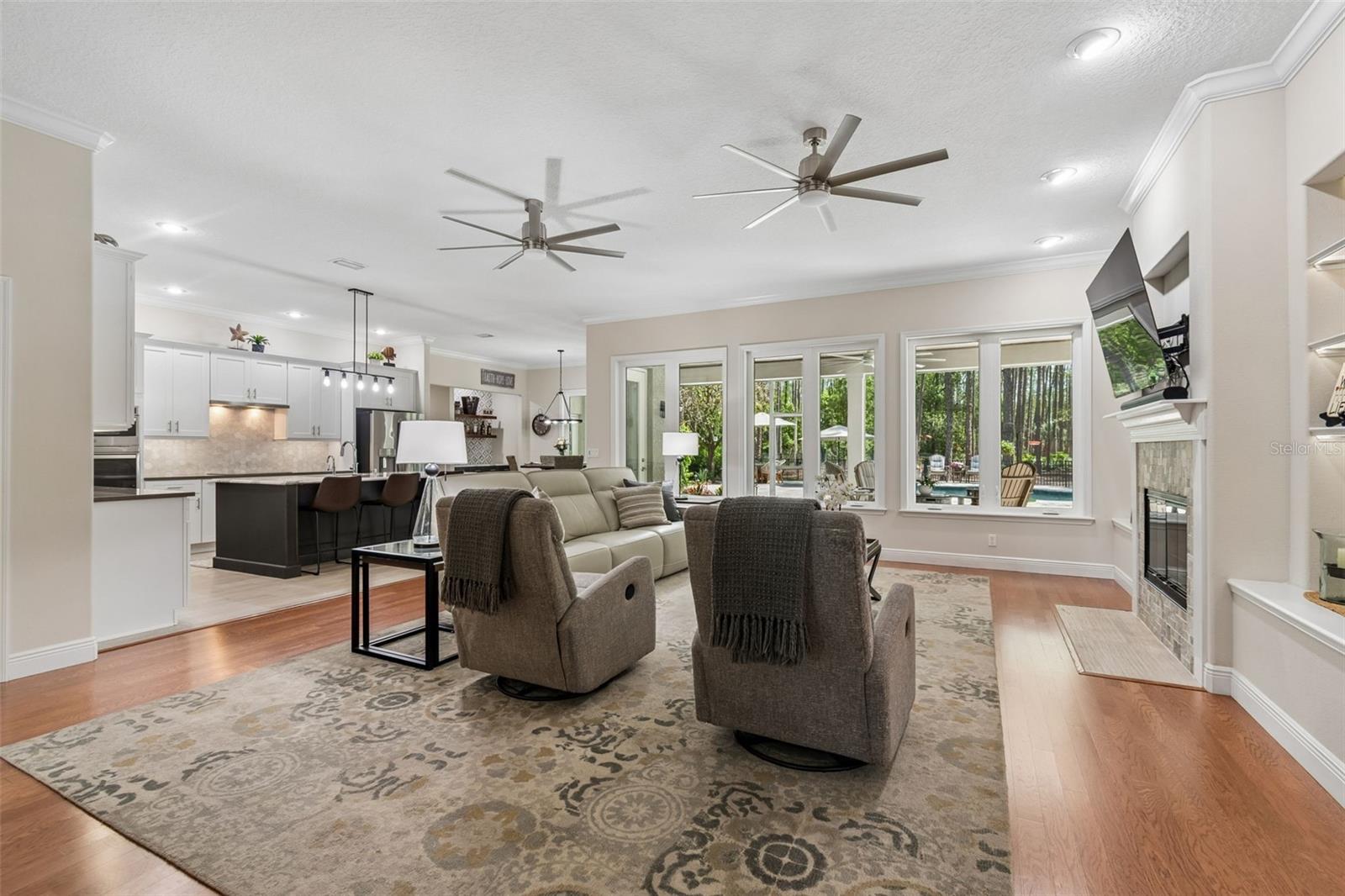 Image 16 of 60 For 421 Pine Bluff Drive