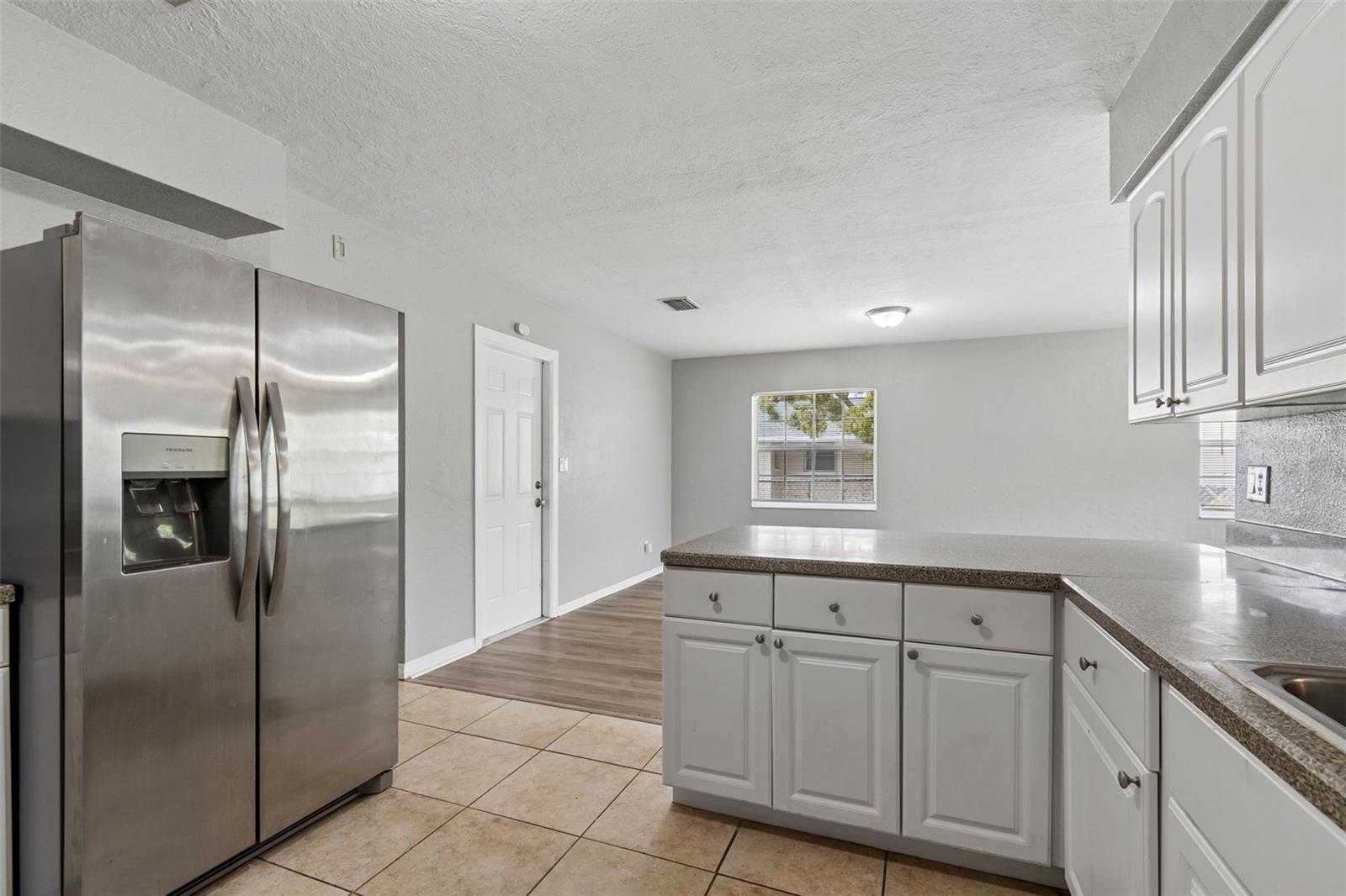 Image 12 of 42 For 9931 110th Street