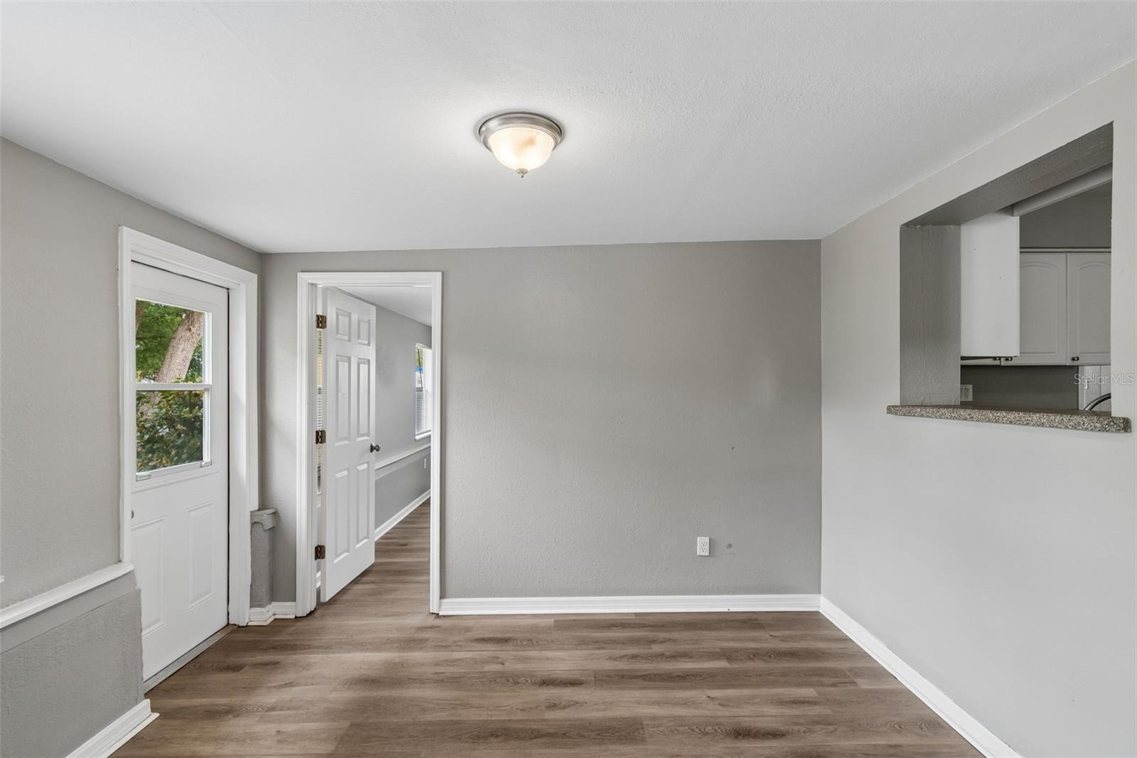 Image 18 of 42 For 9931 110th Street