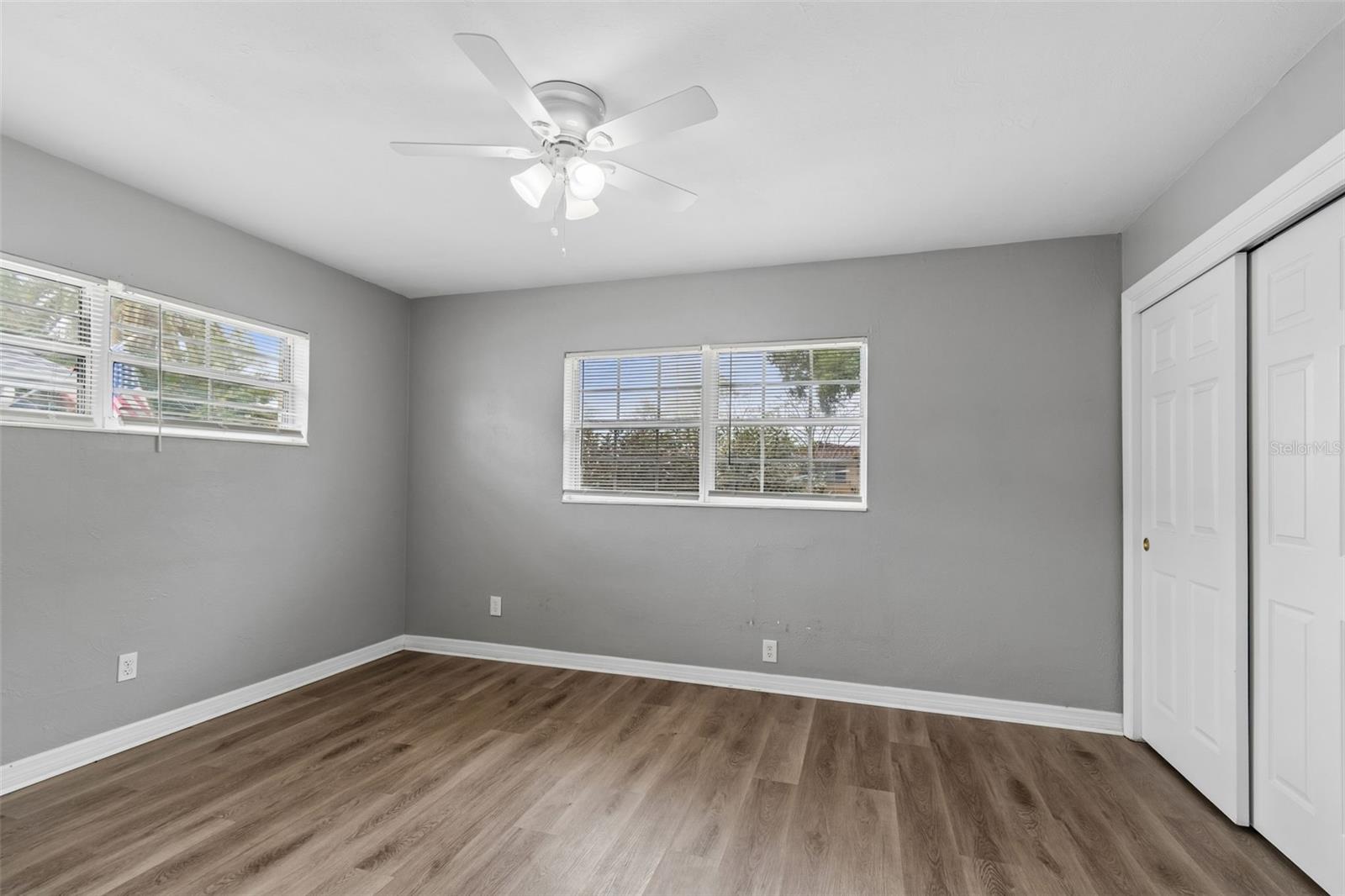 Image 23 of 42 For 9931 110th Street