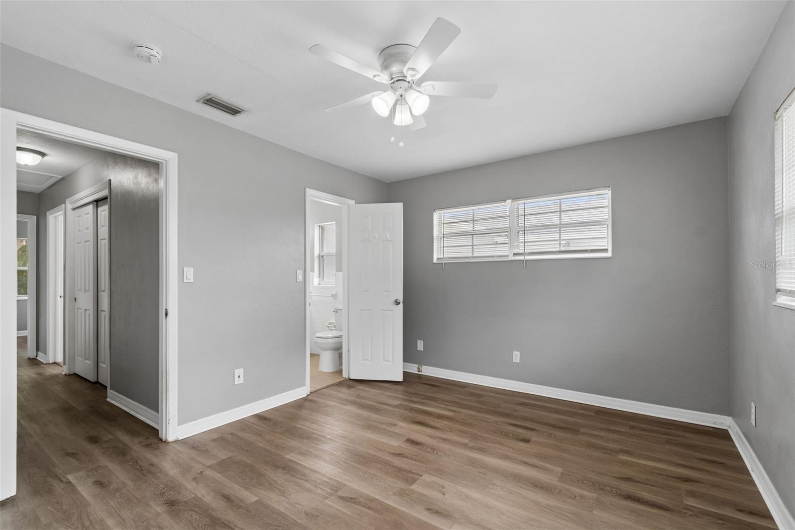 Image 24 of 42 For 9931 110th Street