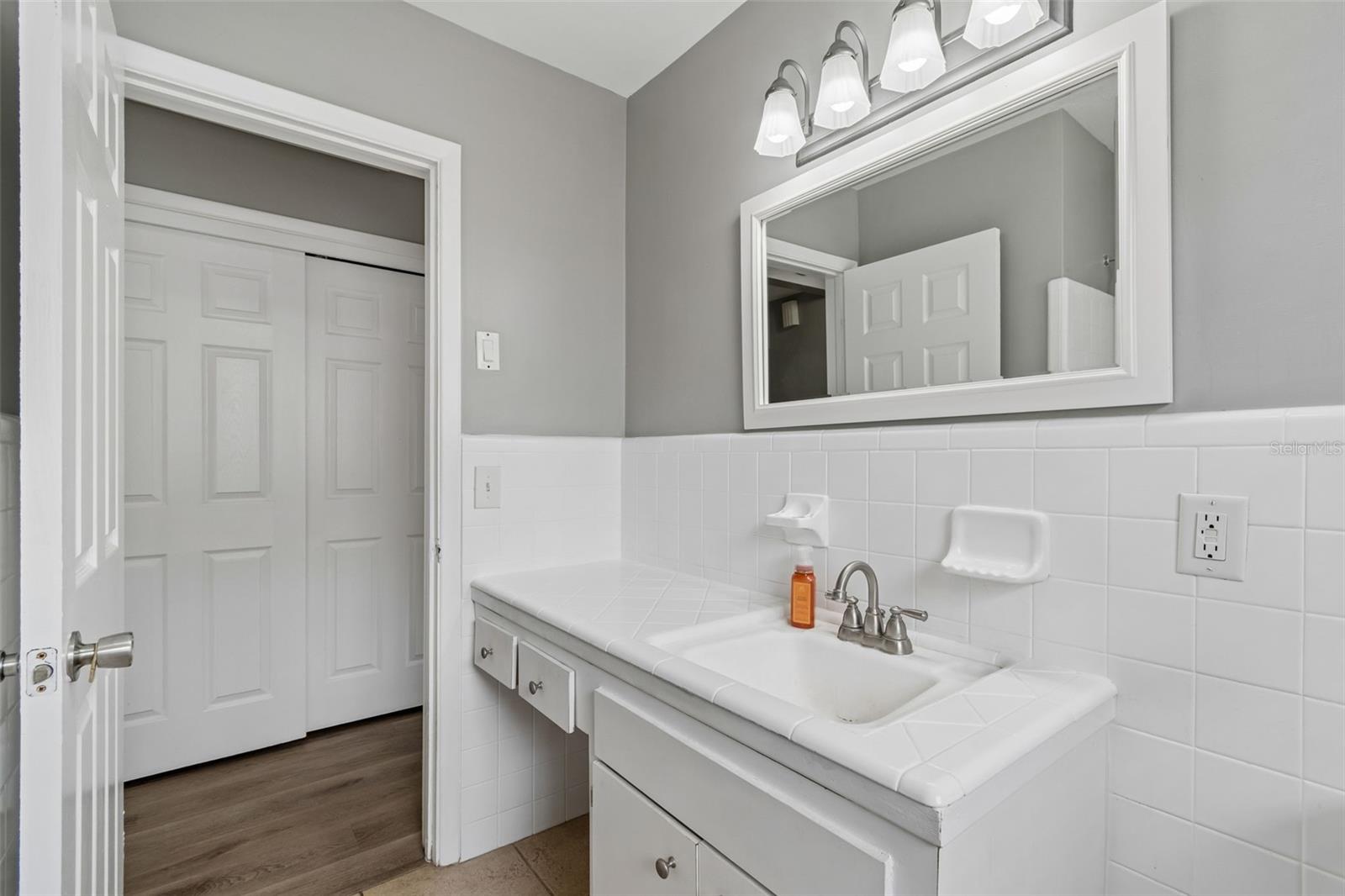 Image 29 of 42 For 9931 110th Street