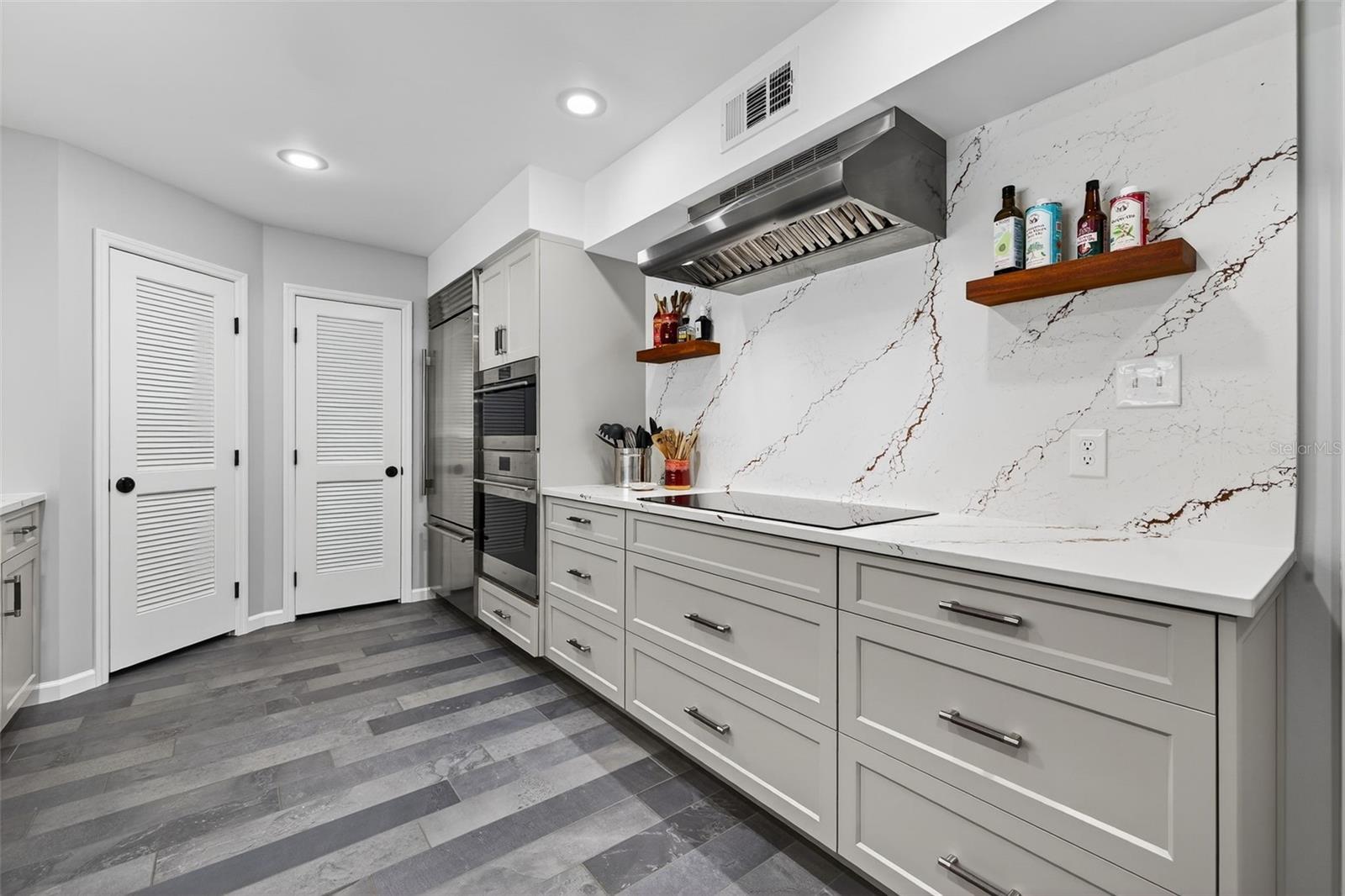 Image 19 of 50 For 8407 Millwood Drive