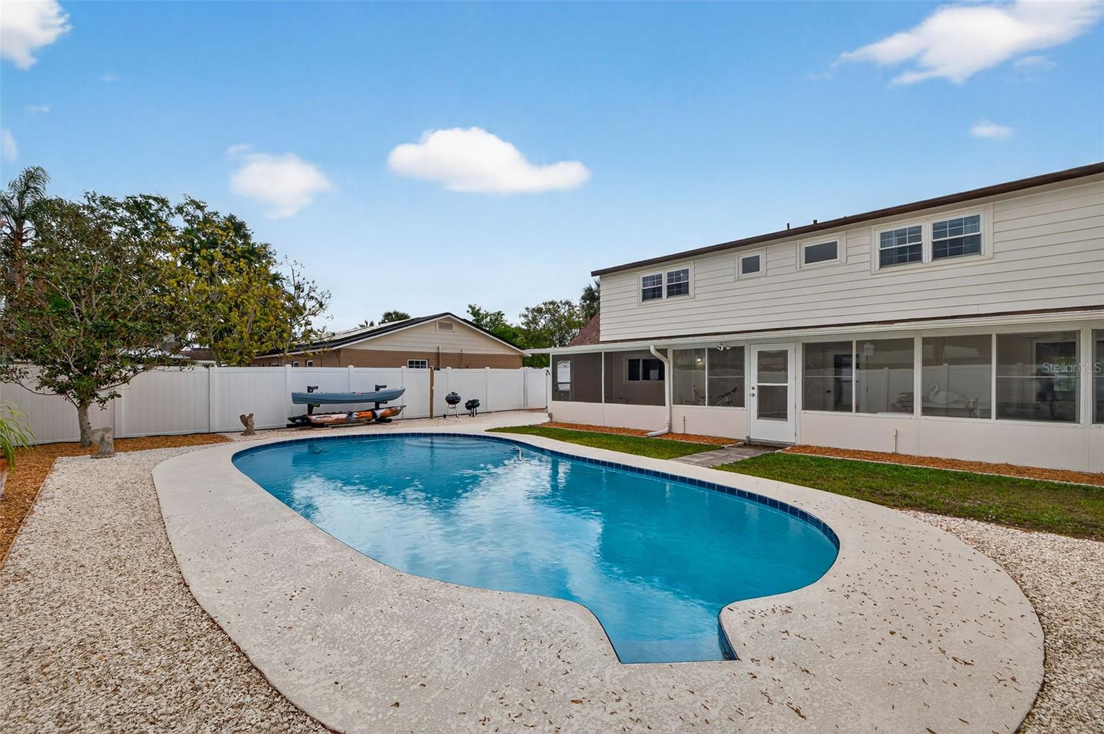 Image 39 of 50 For 8407 Millwood Drive