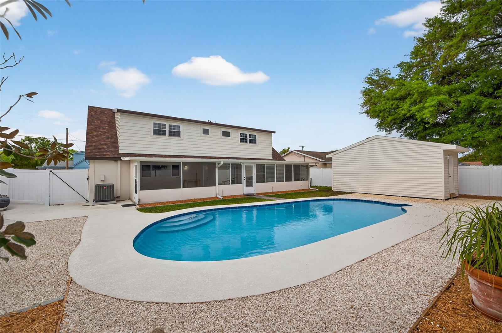 Image 40 of 50 For 8407 Millwood Drive