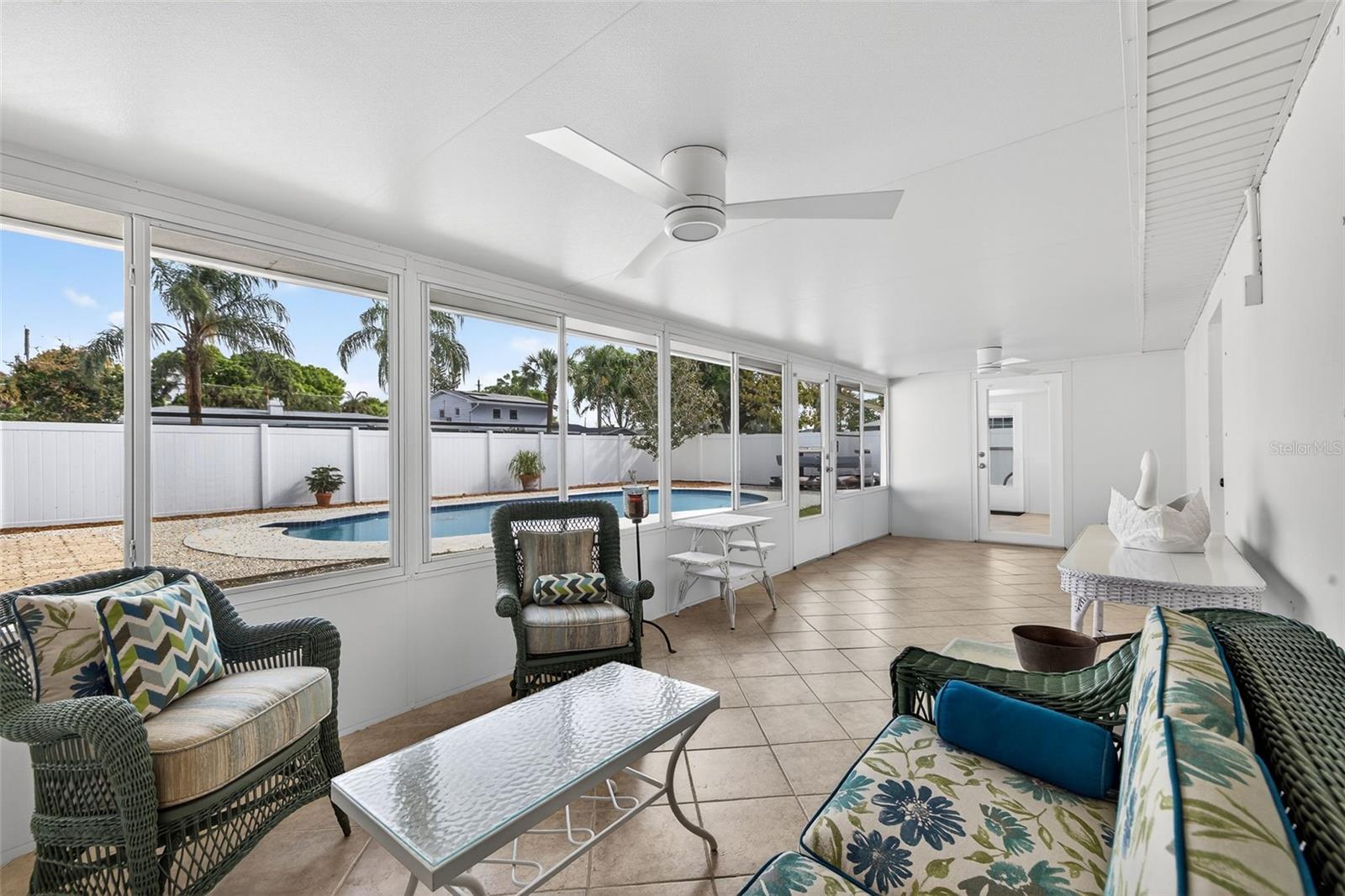 Image 5 of 50 For 8407 Millwood Drive