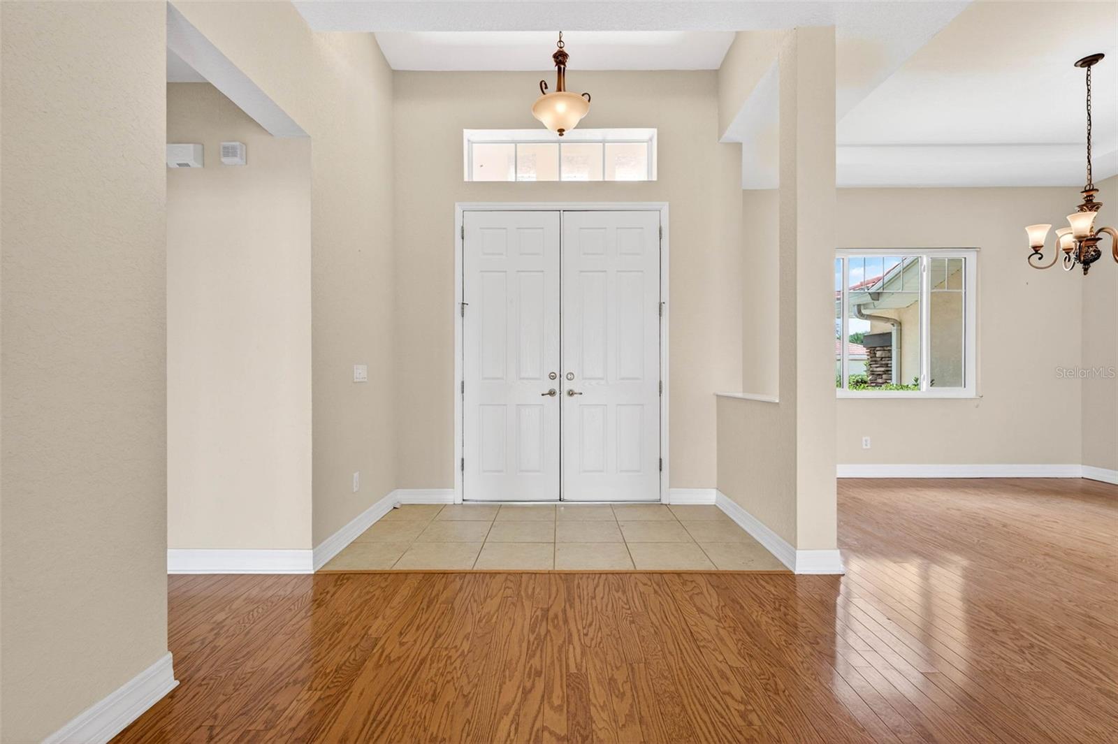 Image 4 of 43 For 2212 Myrtle Vista Court