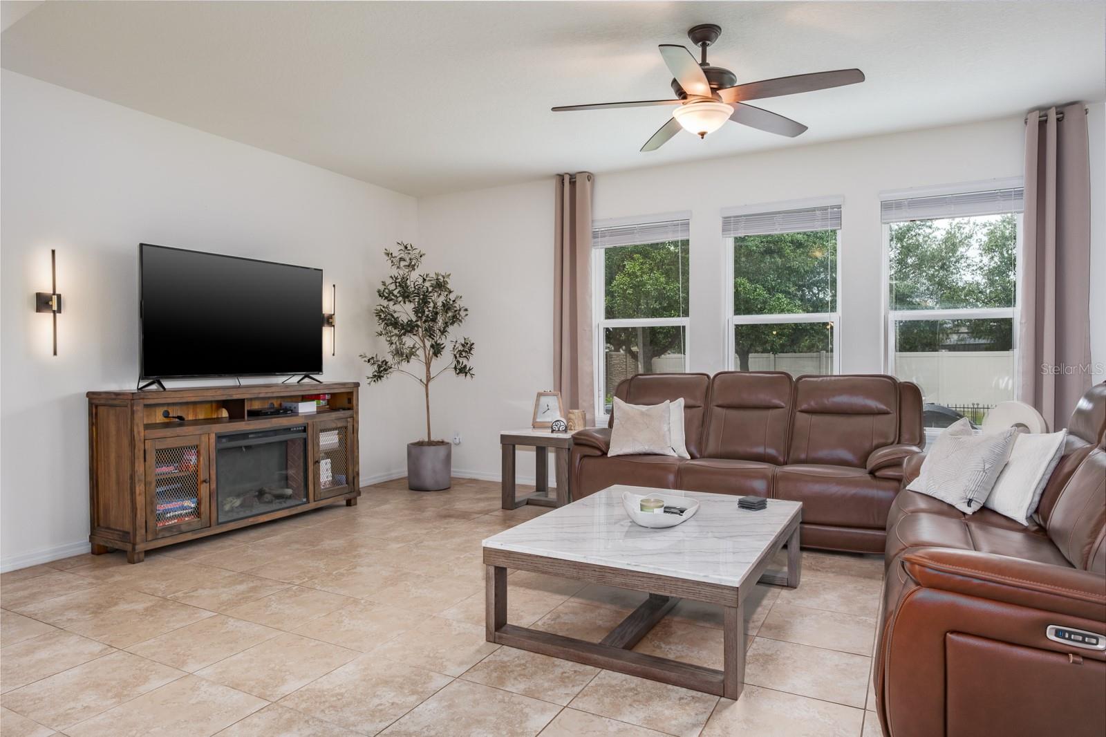 Image 25 of 95 For 1653 Nature View Drive